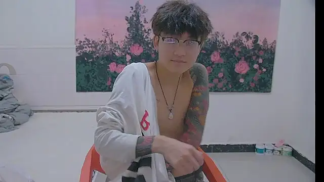 Pokazy przed kamerką – KK-cuteboy