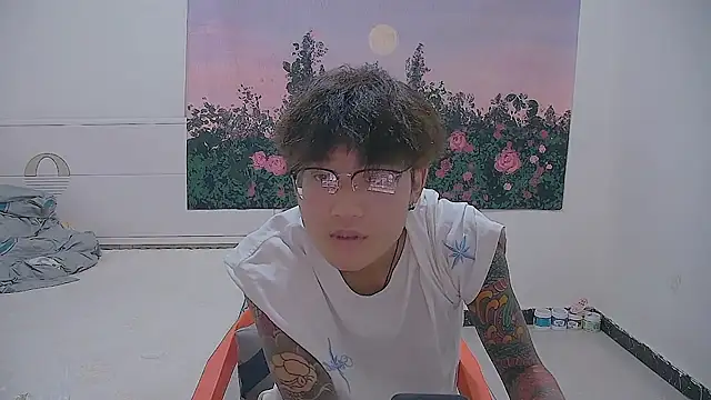 KK-cuteboy 网络视讯表演