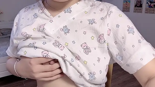CapyBlush Show Webcam