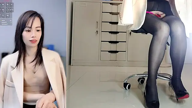 Lynnalltop-165-KeKe Webcam-Show