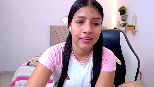 Chatroom XXX en direct de zara_cute