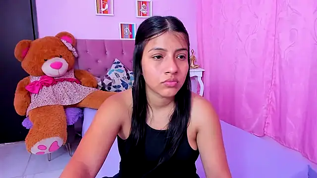 zara_cute – Naživo XXX chat