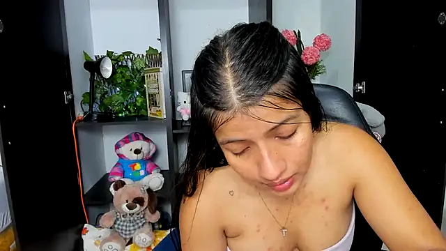 zara_cute's Live XXX Chat