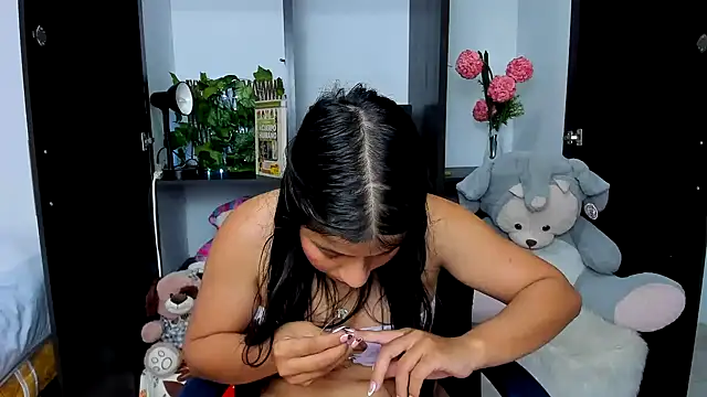 Chat XXX en directo de zara_cute