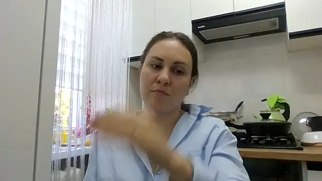 دردشة MeadowEyes الجنسية المباشرة