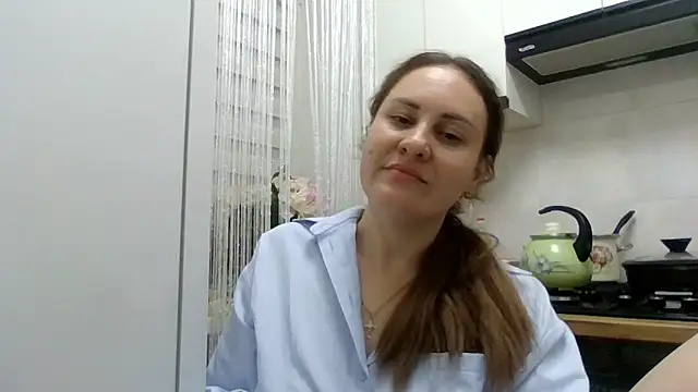 MeadowEyes' Live XXX Chat
