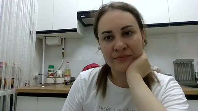 Chat XXX en directo de MeadowEyes