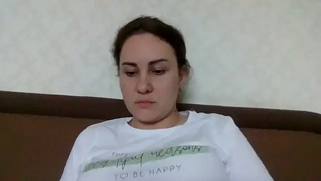 XXX chat uživo modela MeadowEyes