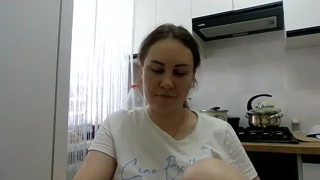 MeadowEyes' Live XXX Chat