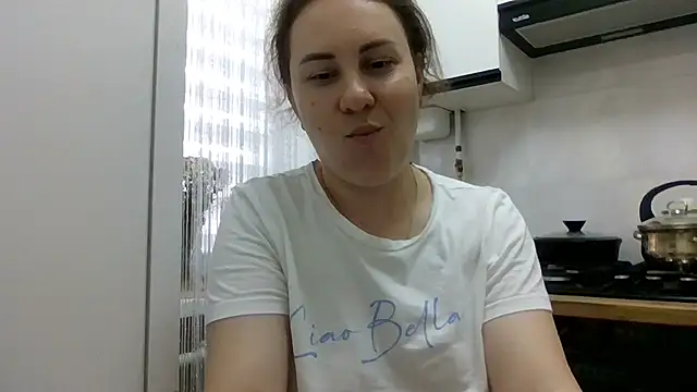 Chatroom XXX en direct de MeadowEyes