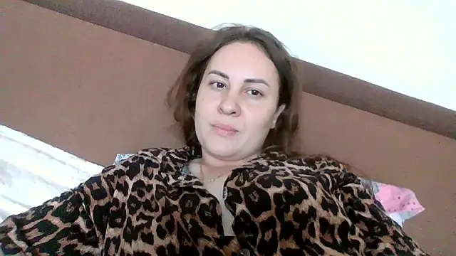 MeadowEyes Show in webcam