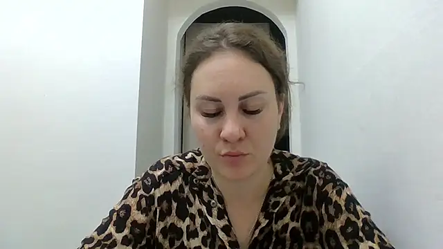 Chat XXX ao vivo de MeadowEyes