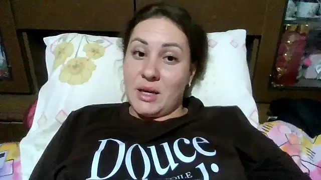 Chat XXX en directo de MeadowEyes