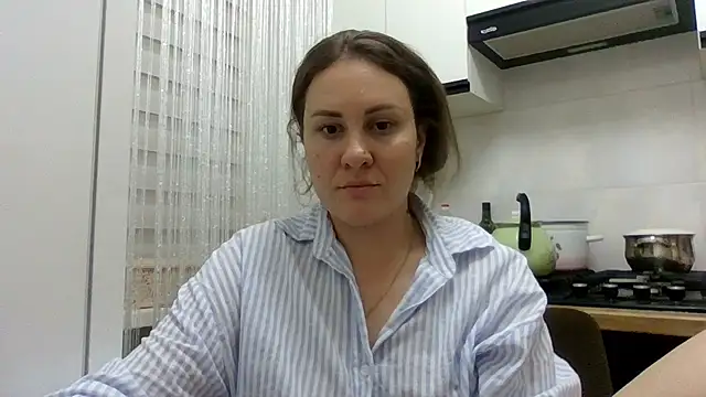 MeadowEyes' Live XXX Chat
