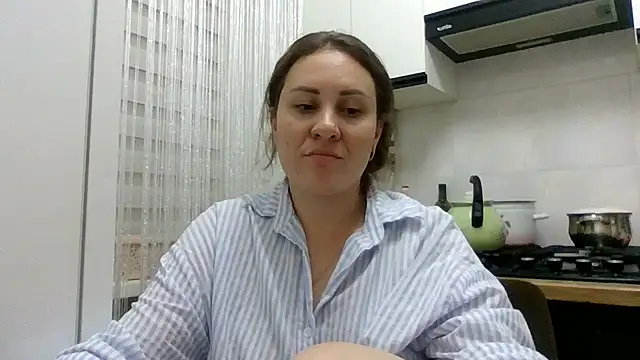 MeadowEyes' Live XXX Chat