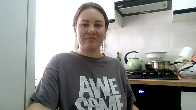 MeadowEyes' Live XXX Chat
