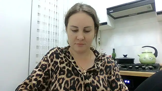 MeadowEyes' Live XXX Chat