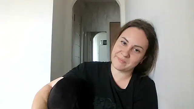 MeadowEyes' Live XXX Chat