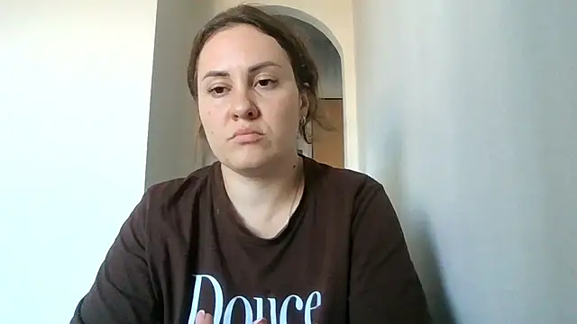 MeadowEyes live XXX chat