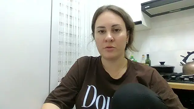 MeadowEyes' Live XXX Chat