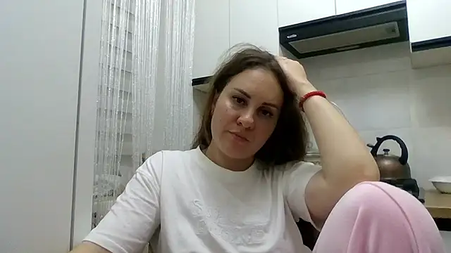 XXX chat uživo modela MeadowEyes