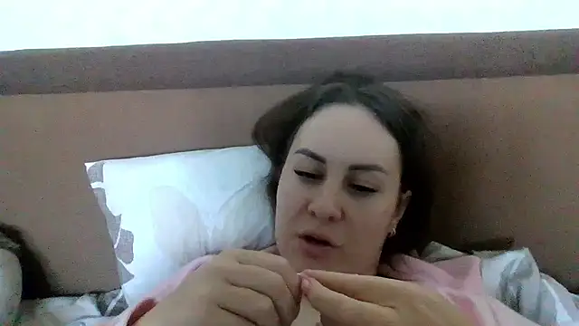 MeadowEyes Chat XXX live