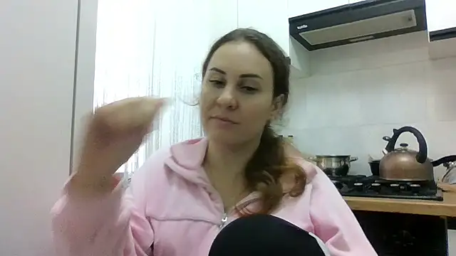 MeadowEyes Chat XXX in diretta