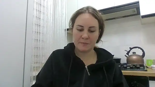 Chat XXX ao vivo de MeadowEyes