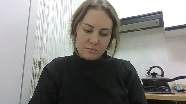 Chat +18 de MeadowEyes ao vivo