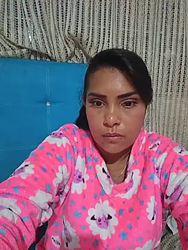 Chatroom XXX en direct de Barbbara_sweett
