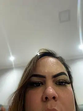 Fernandinhacarioca_ 网络视讯表演
