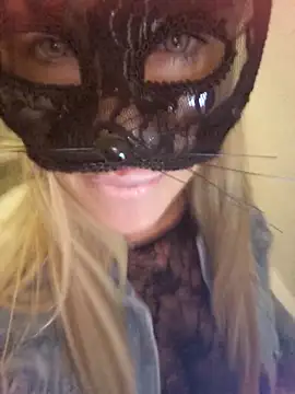 XXX chat uživo modela Libertine6259