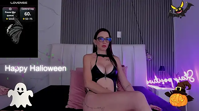 tamara_kisses Adlı Modelin Canlı XXX Sohbeti