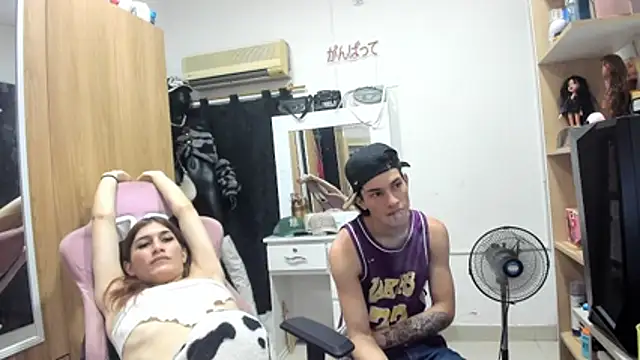 Pride_couple Шоу с уебкамера