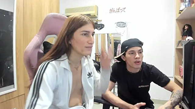 Pride_couple 网络视讯表演
