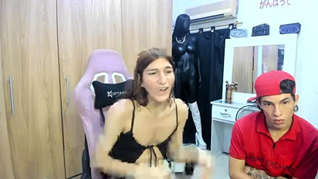 Pride_couple Шоу с уебкамера