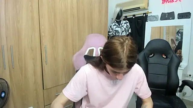 Pride_couple 在線直播表演