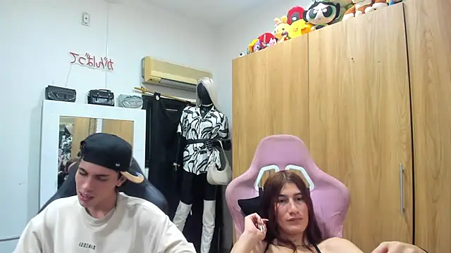 Pride_couple Webcam Show