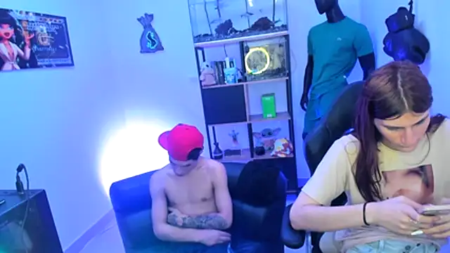 Pride_couple webcam show