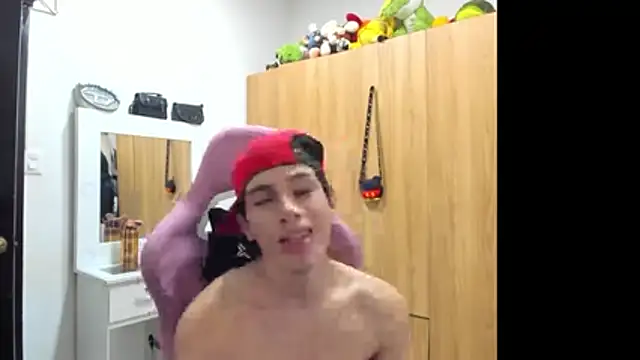 Pride_couple Webcam Show