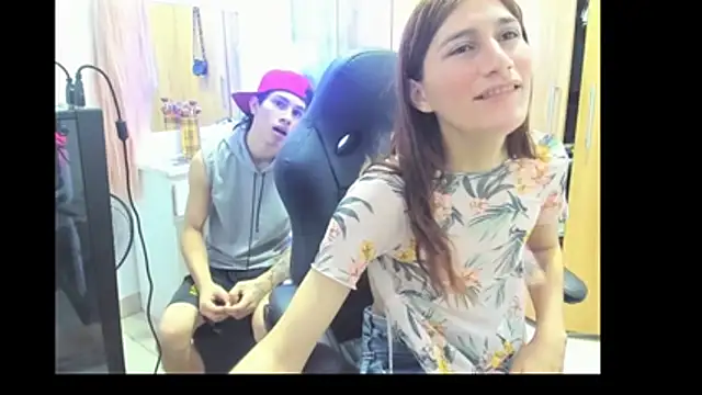 Pride_couple Webcam Show
