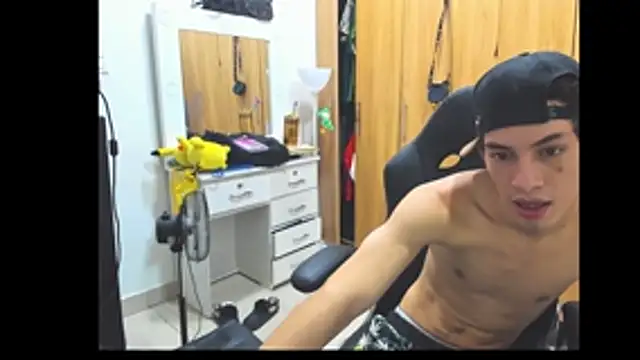Show Webcam de Pride_couple