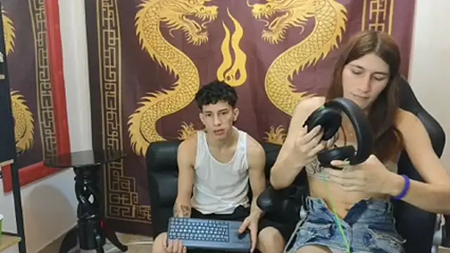 Show de Pride_couple na webcam