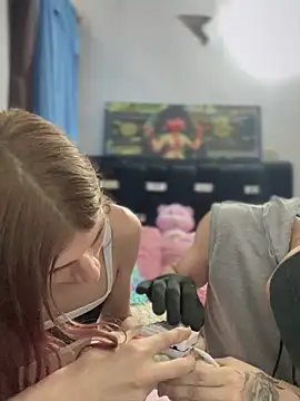 Show de Pride_couple na webcam