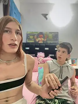 Pride_couple Webcam show