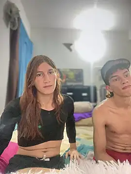 Pride_couple Pertunjukan Webcam