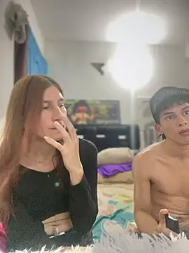 Show de Pride_couple na webcam