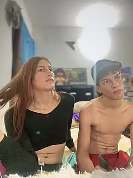 Pride_couple Show Webcam