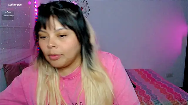 EllieMoonX Live XXX Chat
