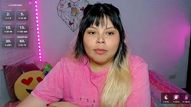 EllieMoonX's Live XXX Chat